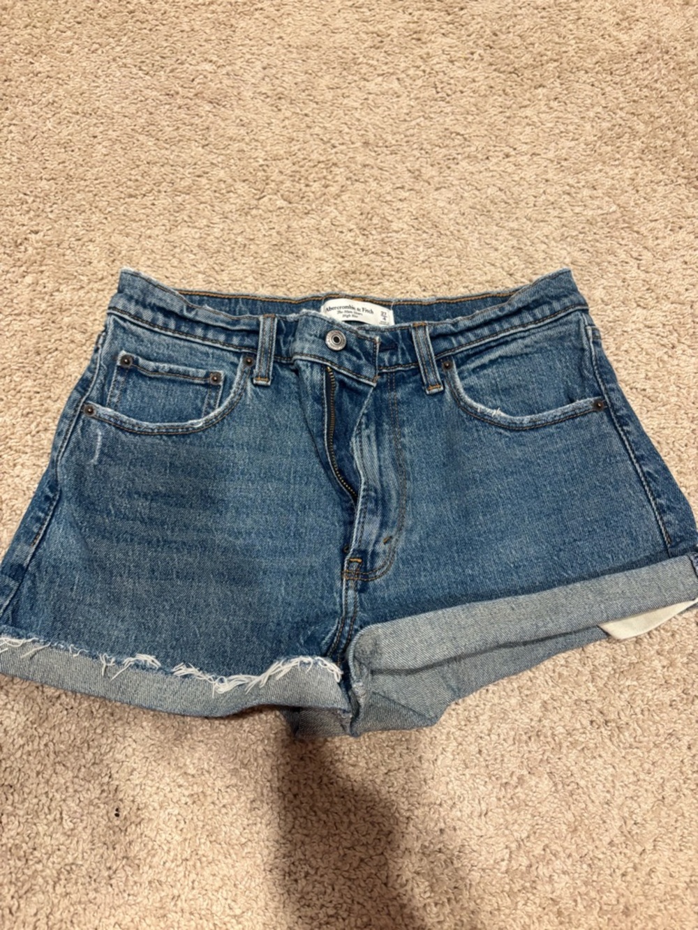 Abercrombie & Fitch high rise mom shorts